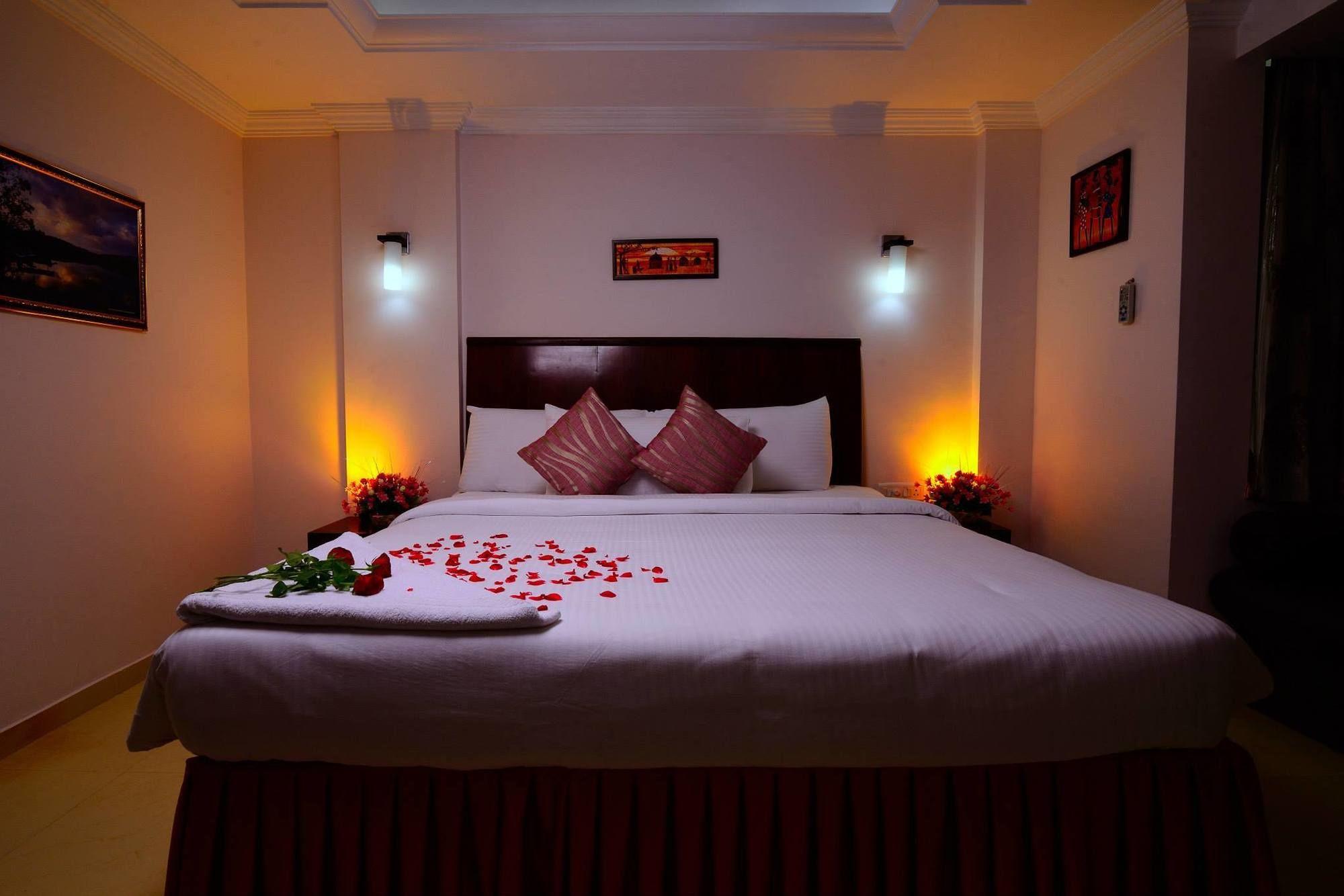 Hotel Sps Kings Way à Thiruvananthapuram Extérieur photo