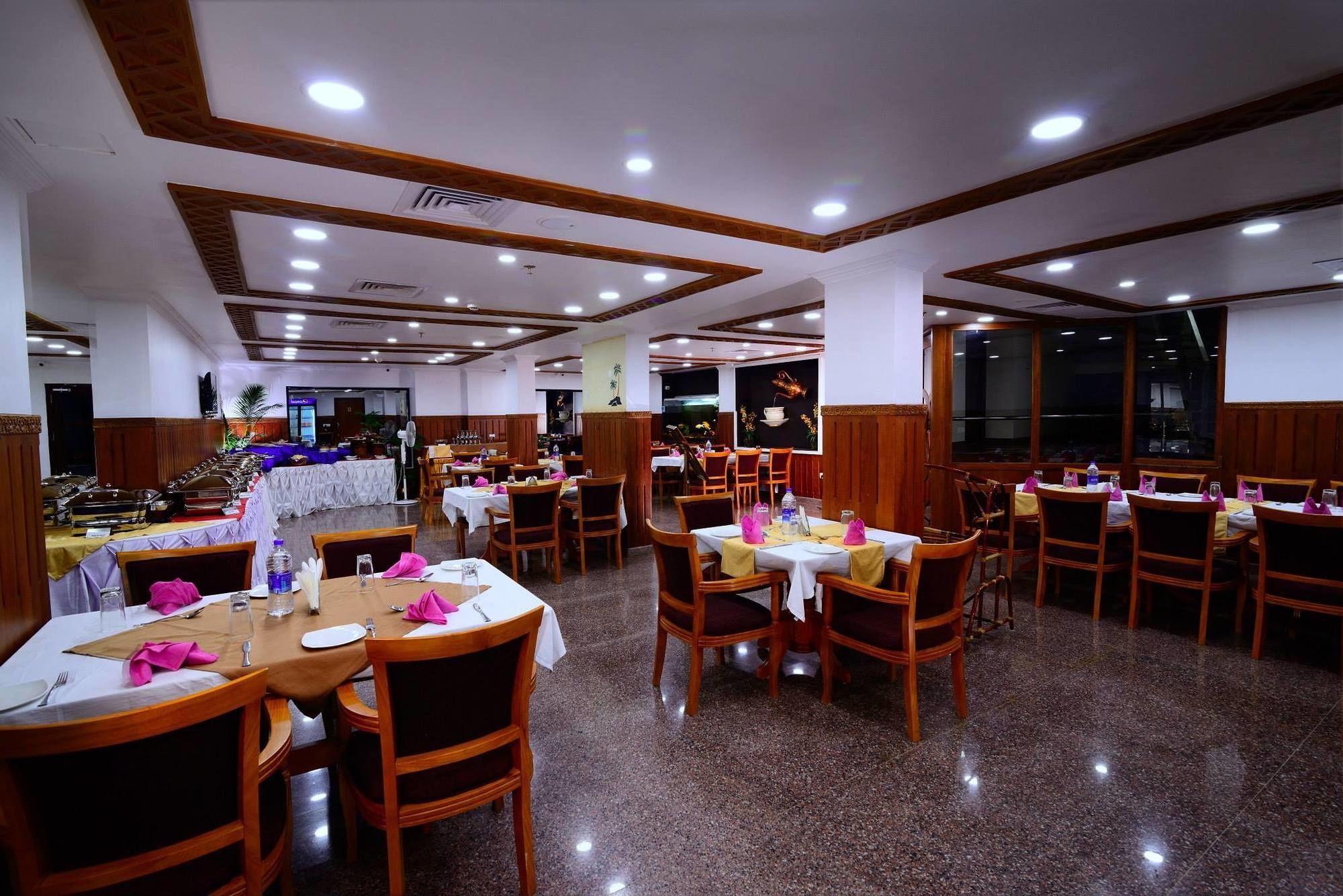 Hotel Sps Kings Way à Thiruvananthapuram Extérieur photo